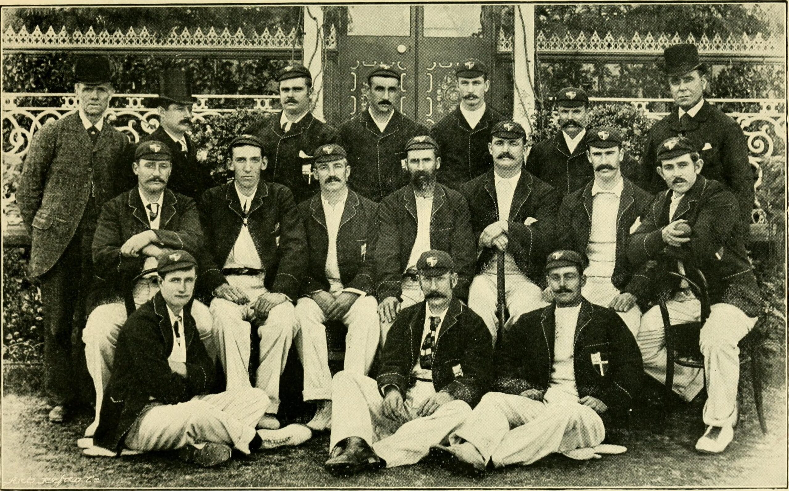5 Compelling Reasons Cricket Fans Must Join Reddybook Right Now