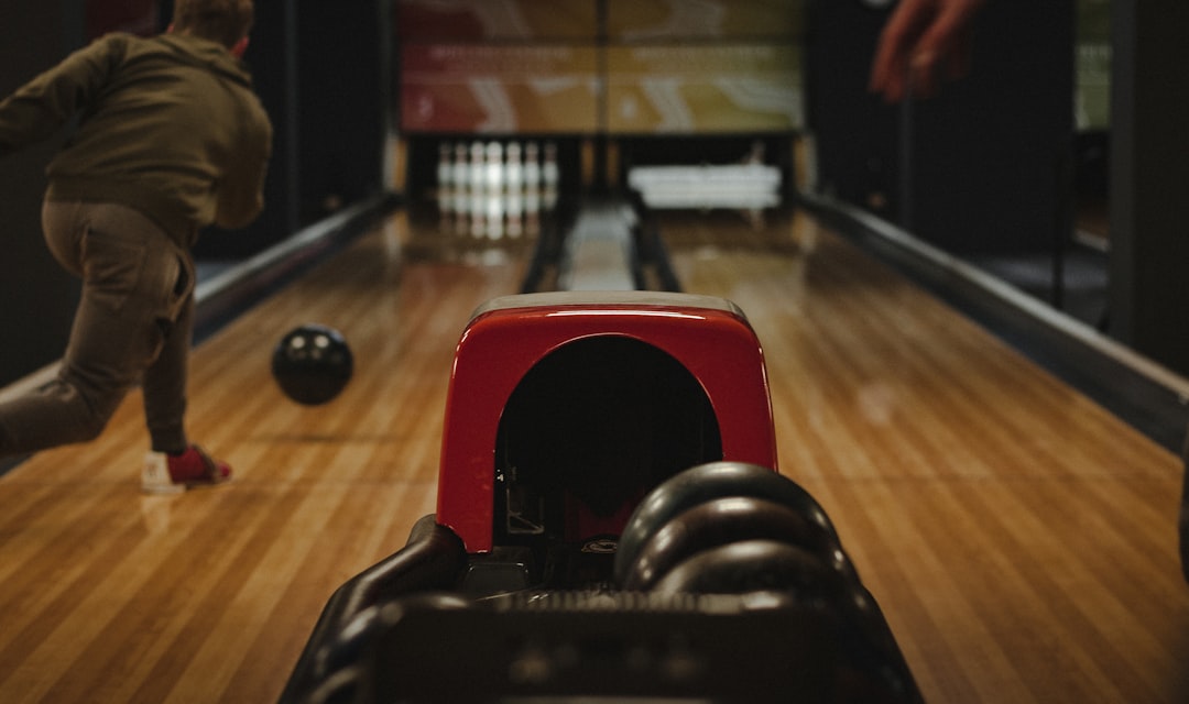 Bowler biomechanical insights