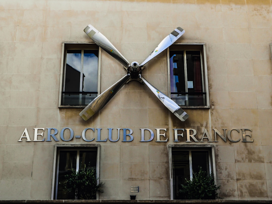 Fan‑Run Clubs Private