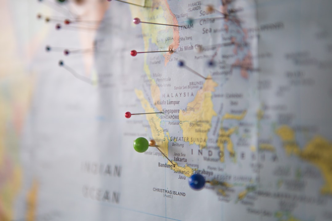 Region = “South Asia” Age = 30‑40